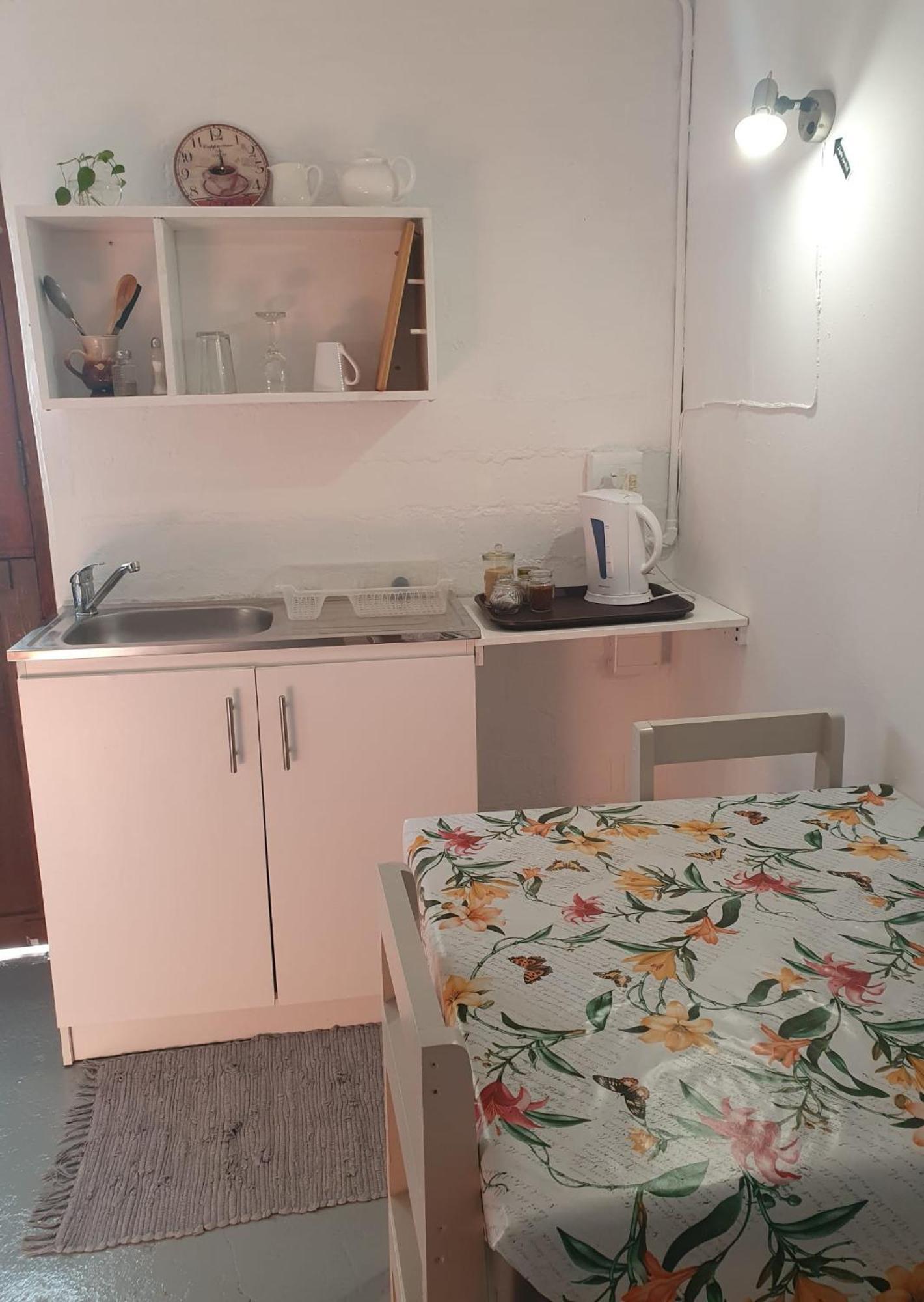 19 On Robyn Lägenhet Durbanville Exteriör bild