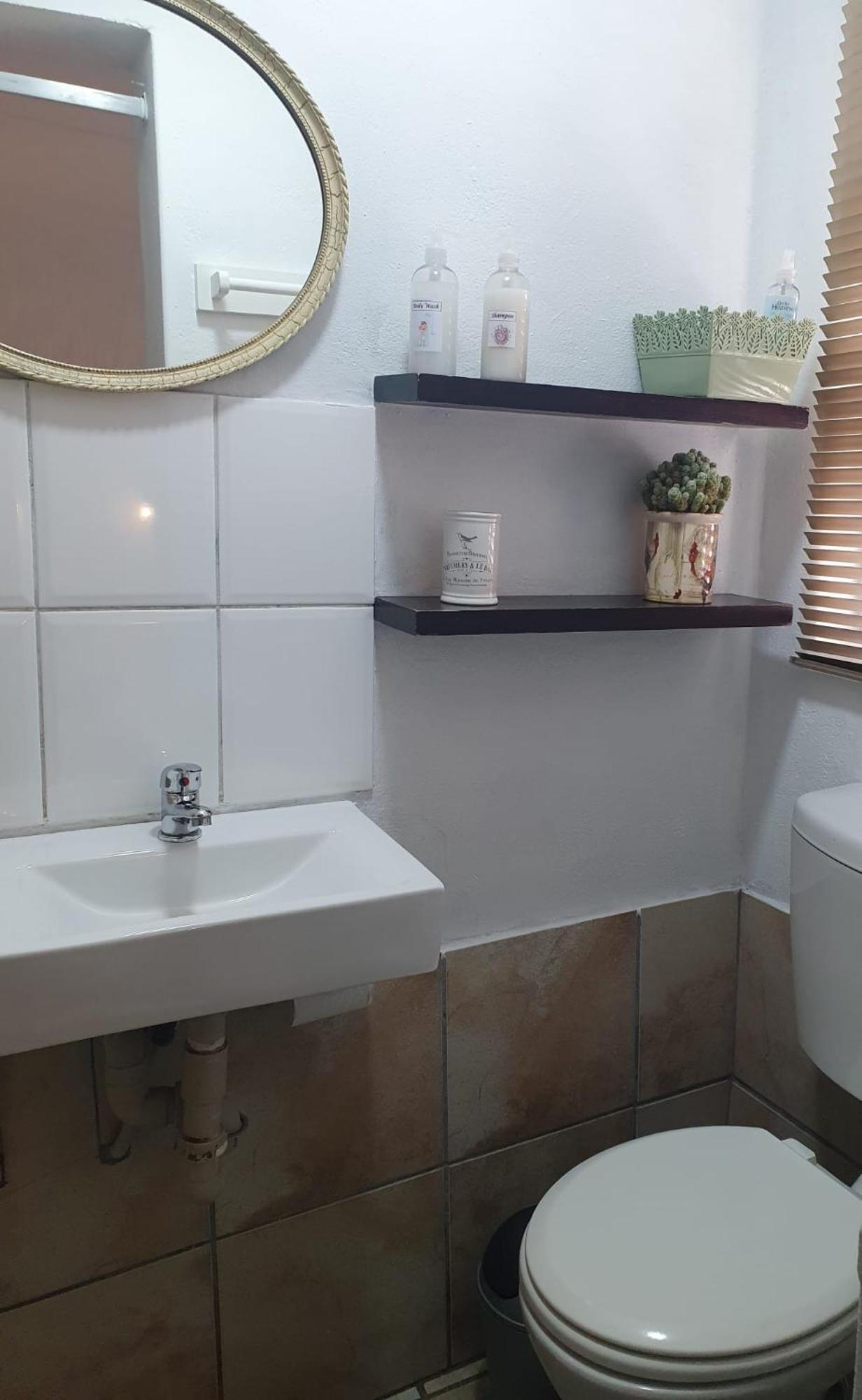 19 On Robyn Lägenhet Durbanville Exteriör bild